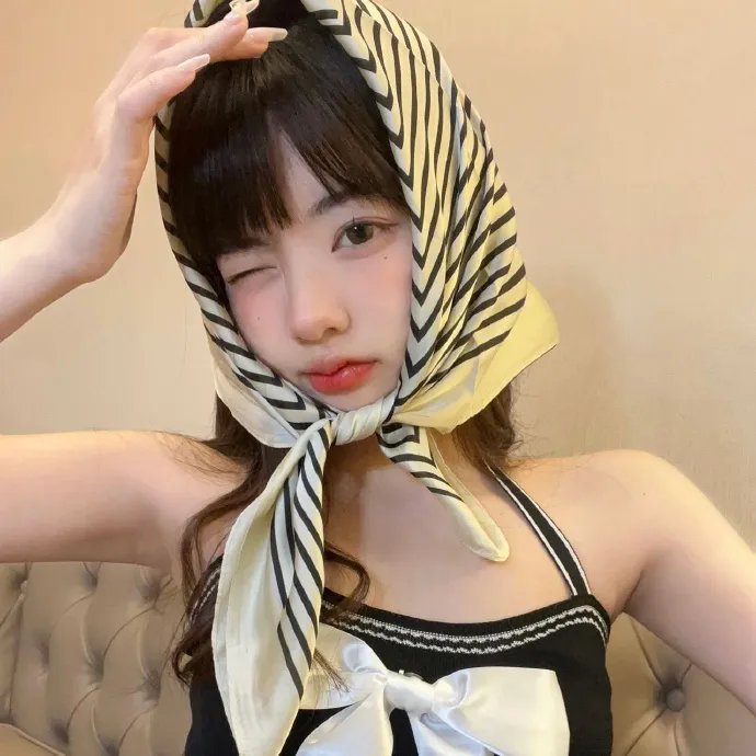 野女孩
